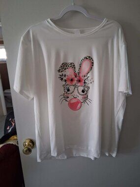 woman's top bunny blowing bubbles with matching earrings NEW 4X